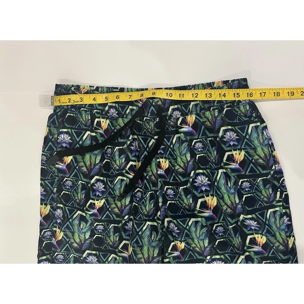 WESC Swim Shorts Trunks Unisex L/XL Bird Paradise Floral Tropical Beach Vacation